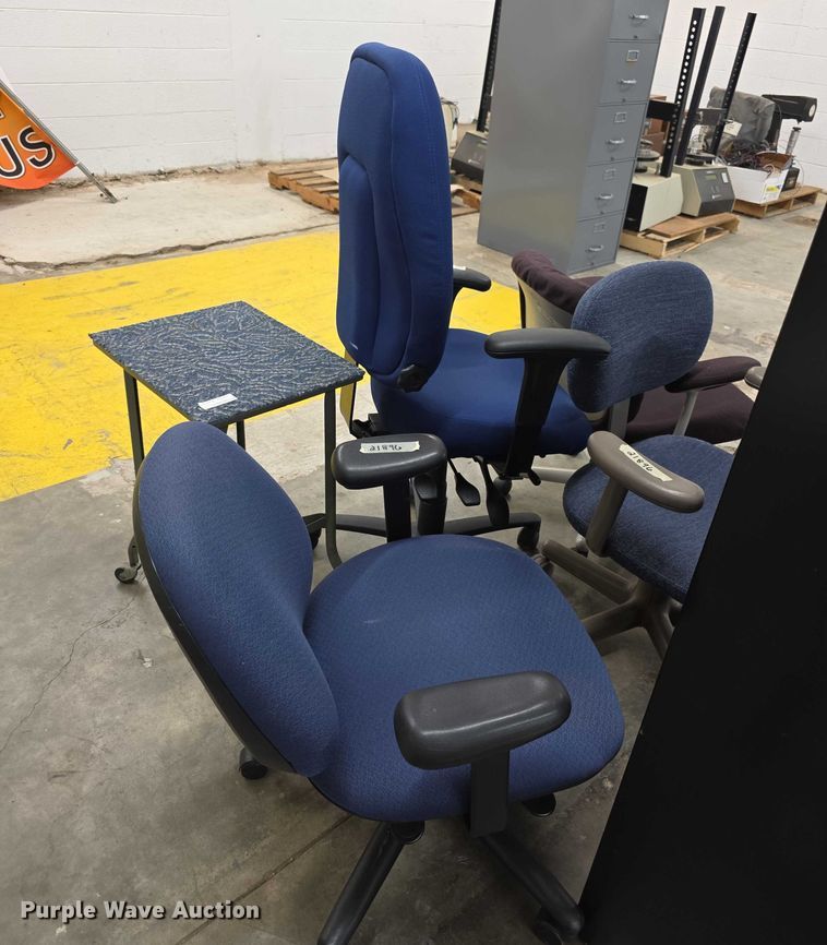 image for item DZ3884 Office equipment