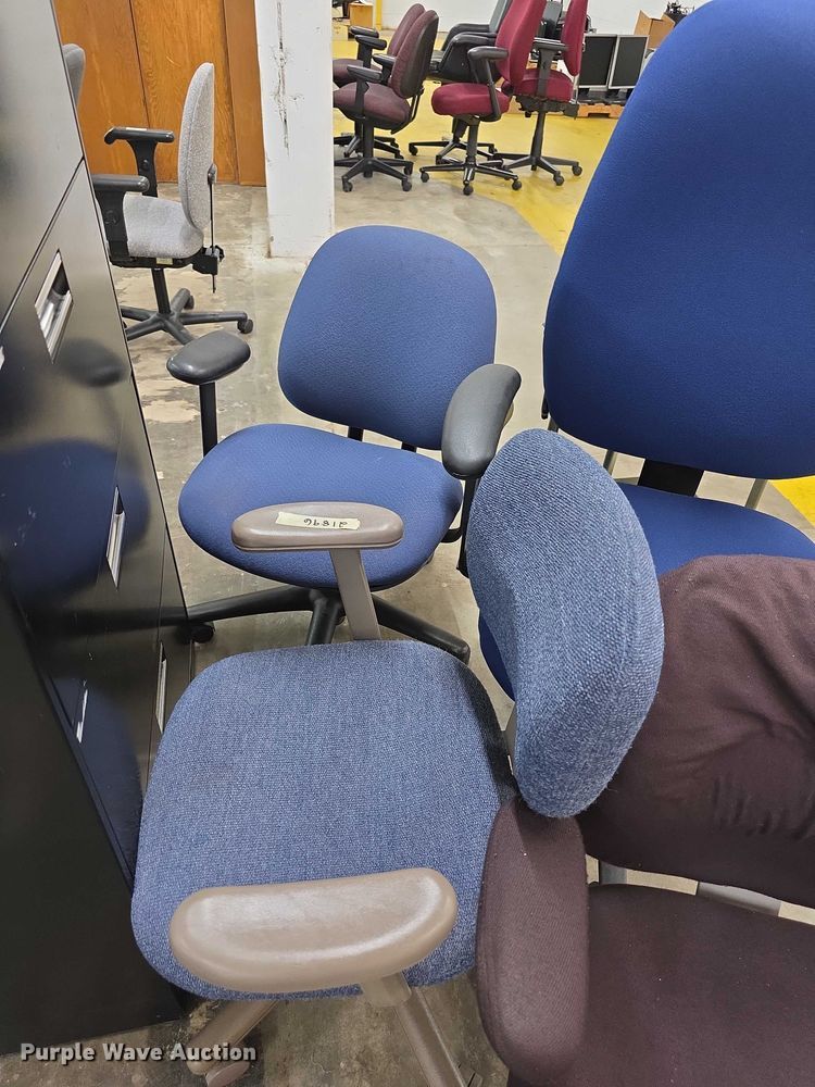 image for item DZ3884 Office equipment