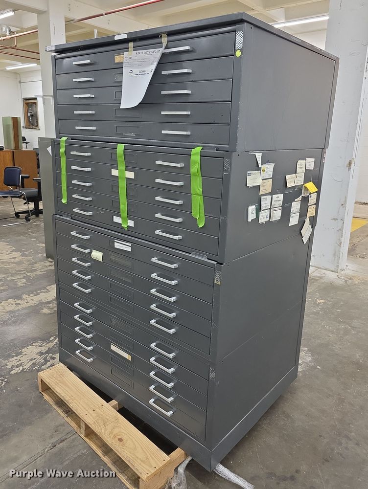 image for item DZ3885 Cabinet