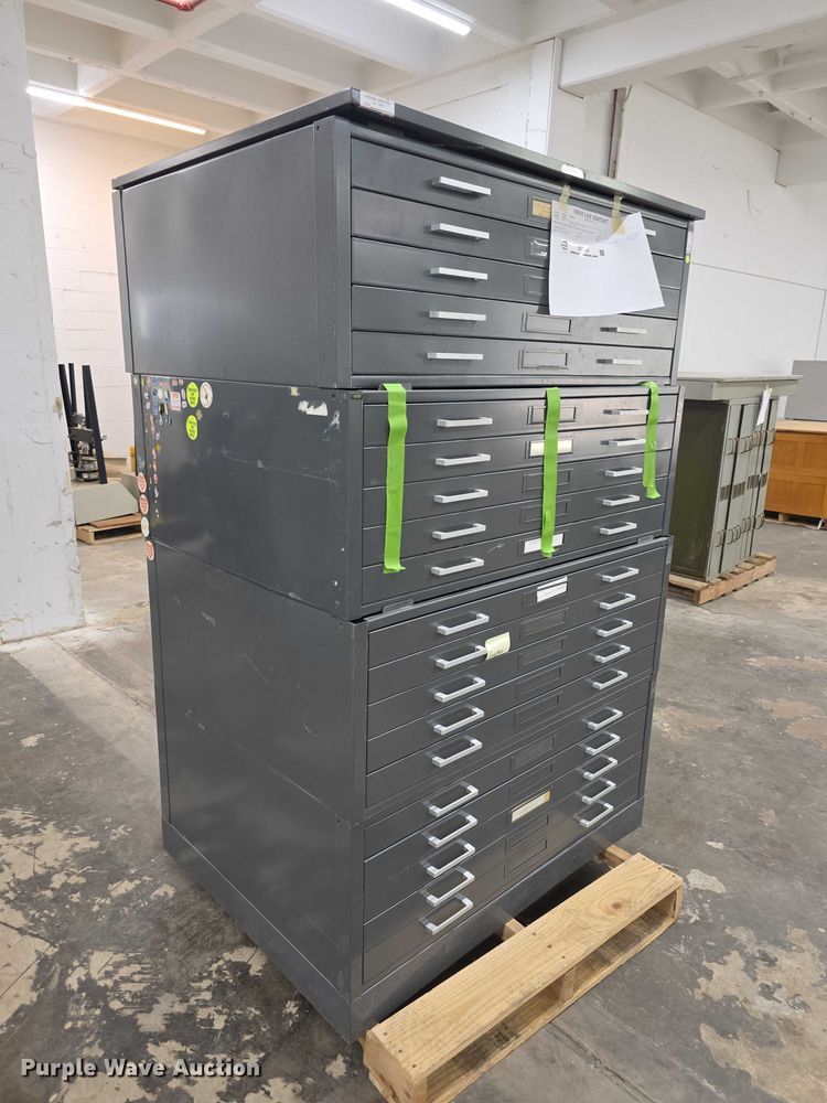 image for item DZ3885 Cabinet