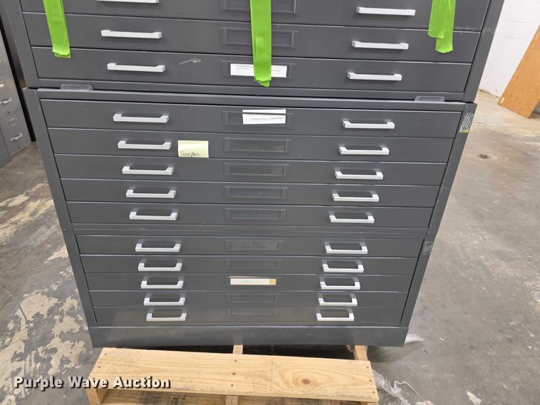 image for item DZ3885 Cabinet