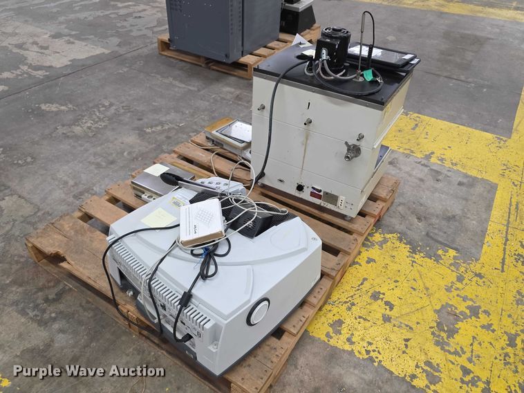 image for item DZ3887 Electronics