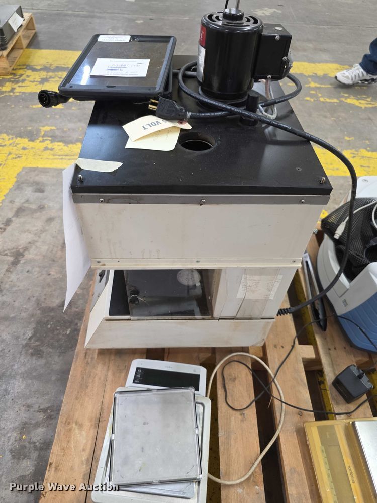 image for item DZ3887 Electronics