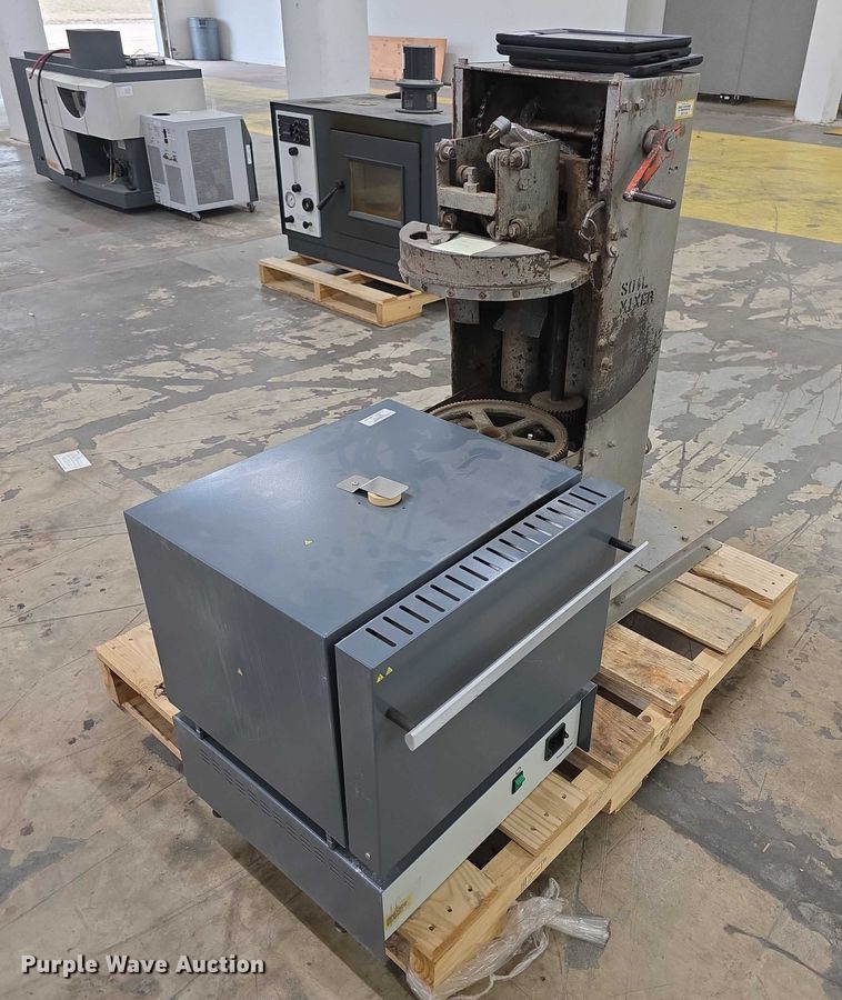 image for item DZ3889 Electronics