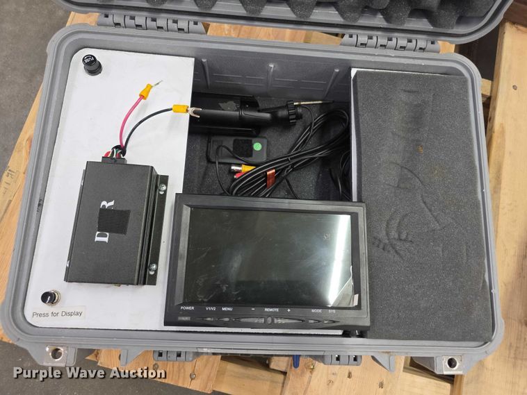 image for item DZ3893 (2) data recorders