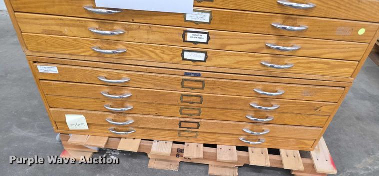 image for item DZ3895 Cabinet