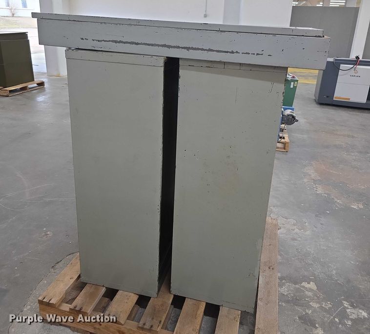 image for item DZ3896 File cabinet