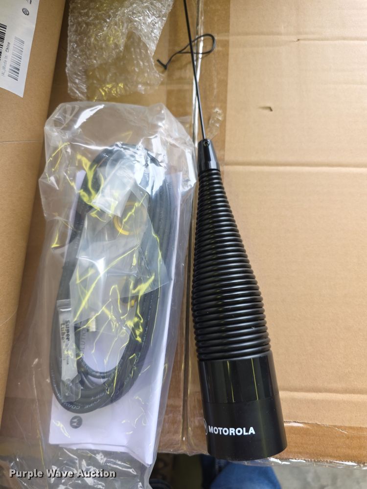 image for item DZ3902 Radio accessories