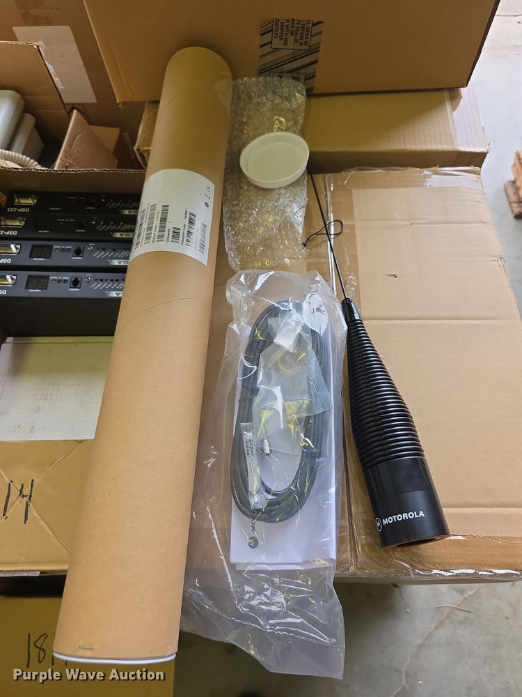 image for item DZ3902 Radio accessories