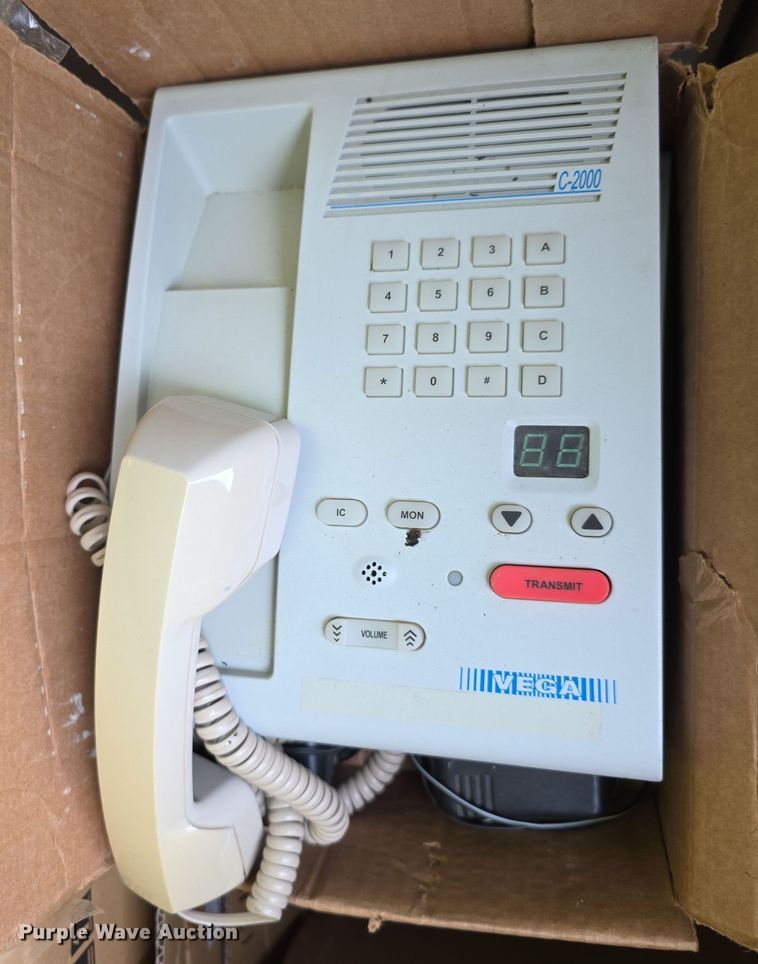 image for item DZ3902 Radio accessories