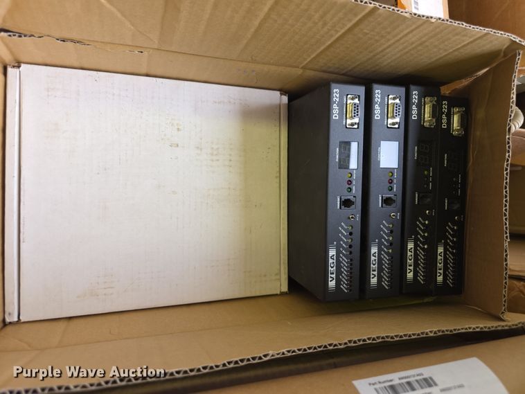 image for item DZ3902 Radio accessories