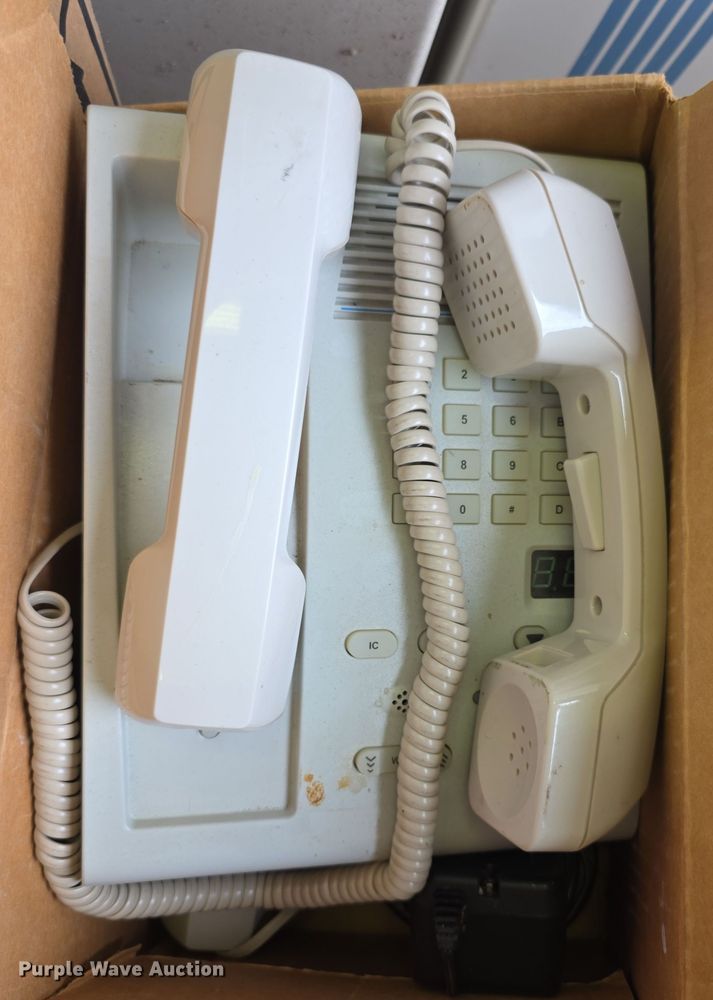 image for item DZ3902 Radio accessories