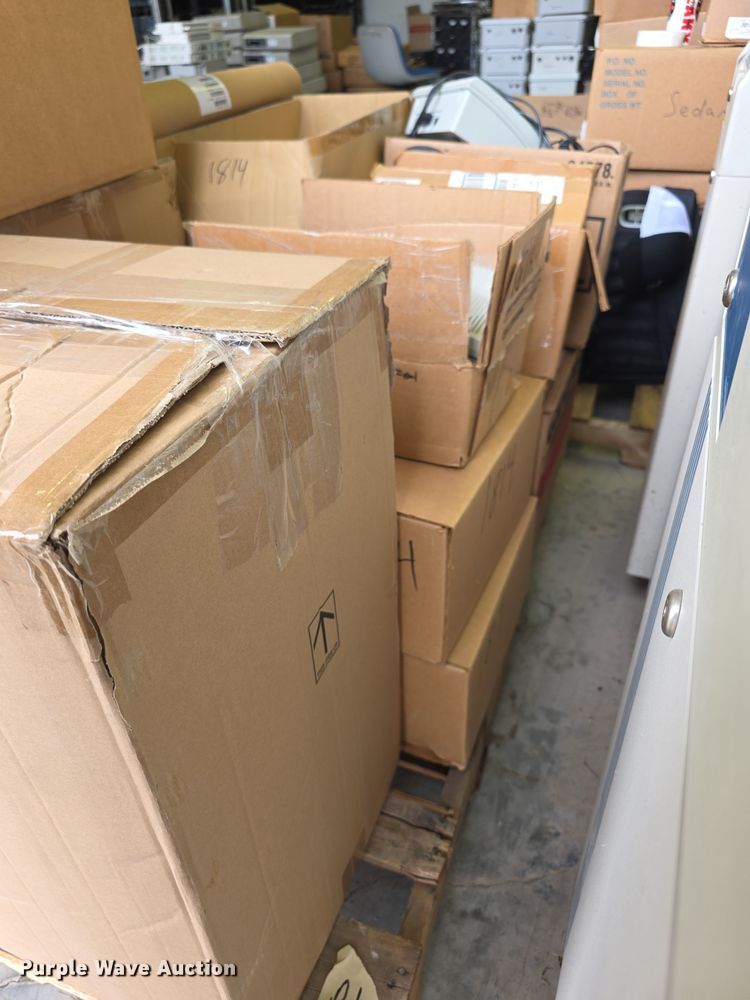 image for item DZ3902 Radio accessories