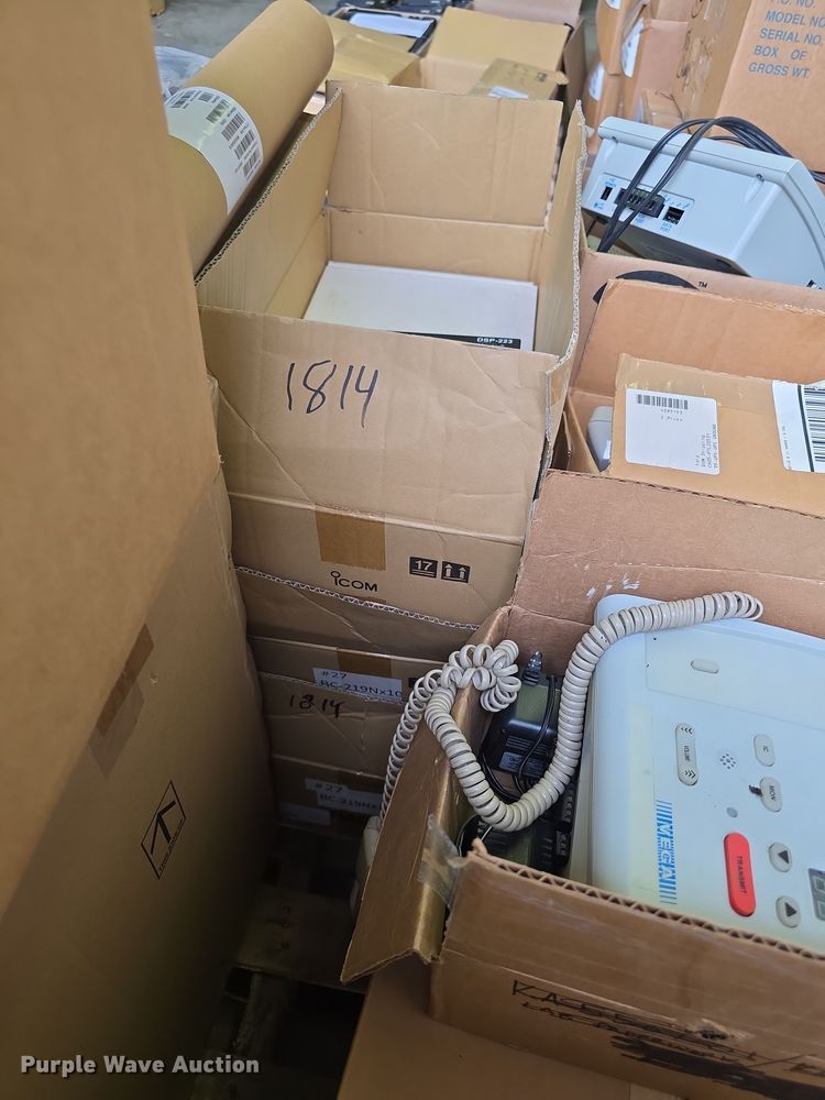 image for item DZ3902 Radio accessories