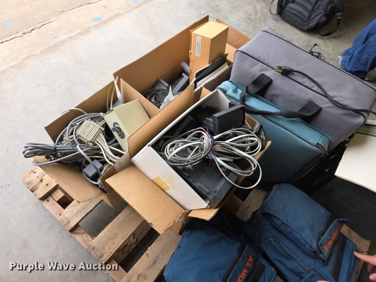 image for item DZ3903 Electronics