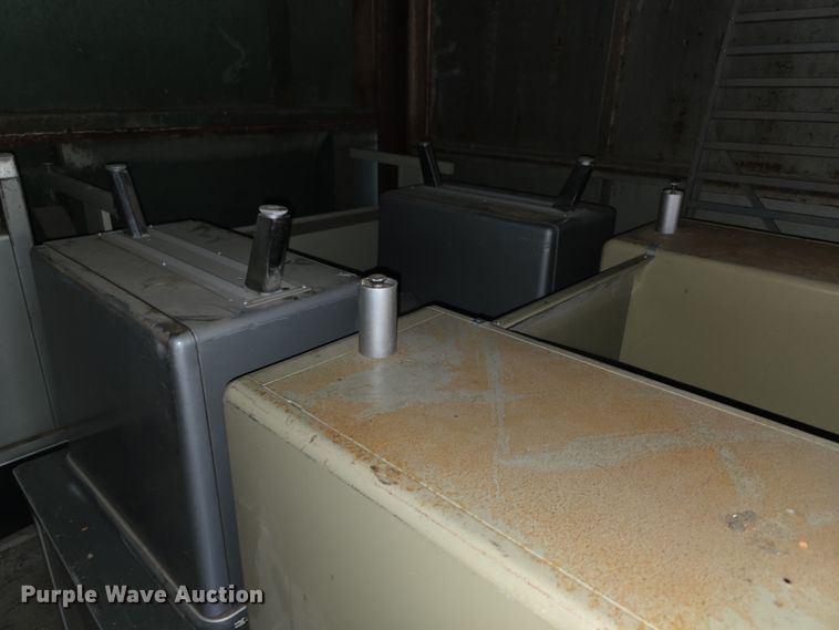 image for item DZ3904 (13) desks