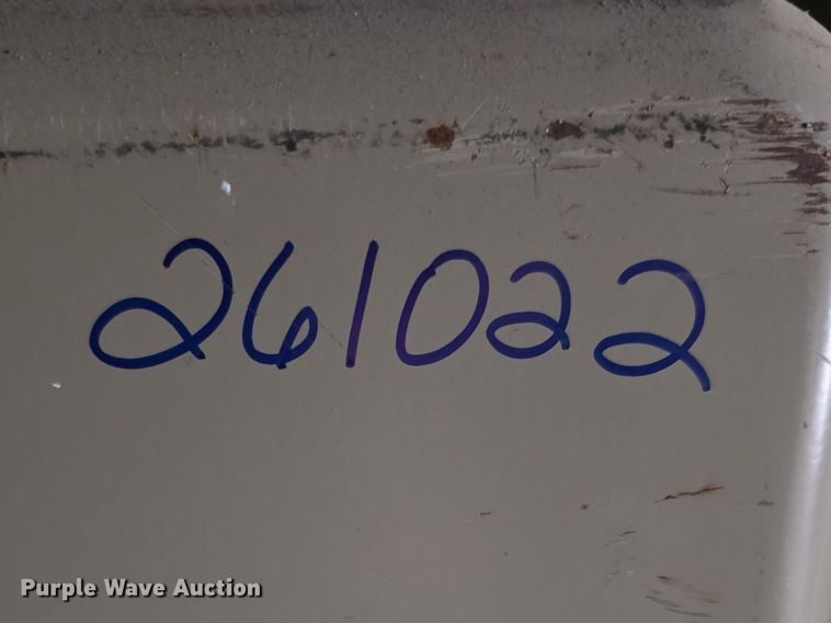 image for item DZ3904 (13) desks