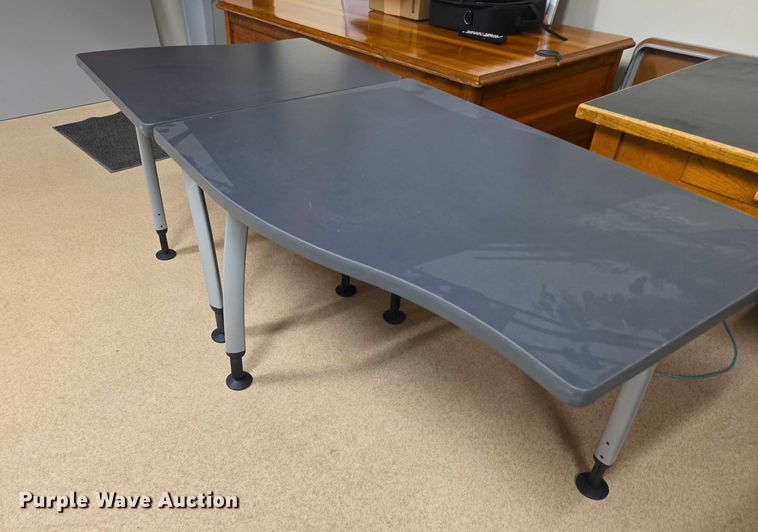 image for item DZ3946 Furniture