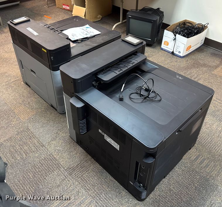 image for item DZ4296 (2) HP lazerjet M855 printers