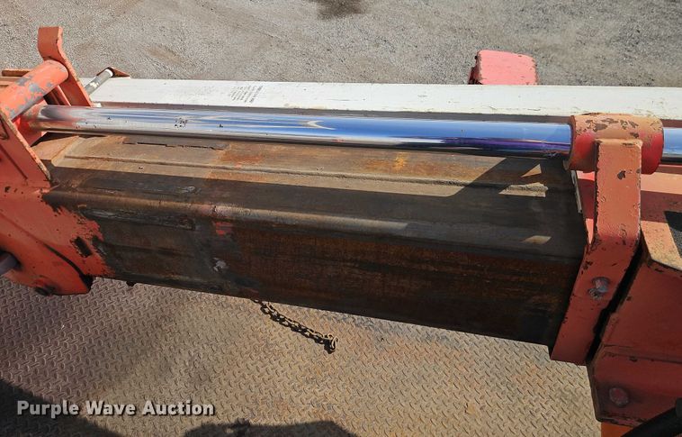 image for item DZ4301 1998 International F4900 digger derrick truck