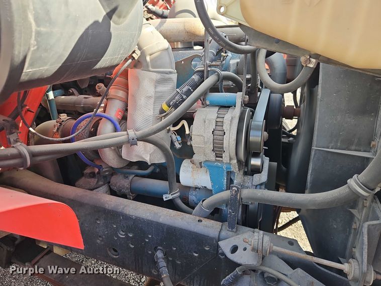 image for item DZ4301 1998 International F4900 digger derrick truck