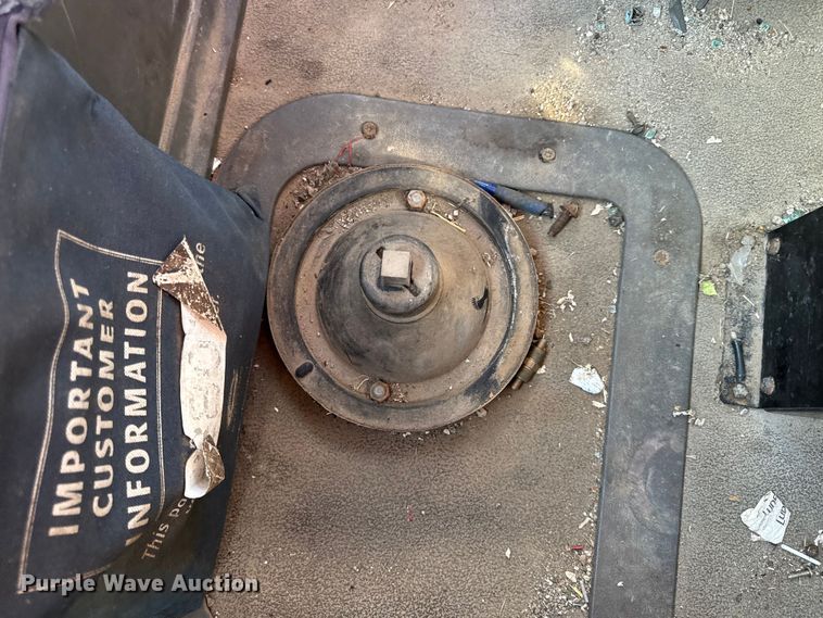 image for item DZ4302 2001 Sterling LT9500 semi truck