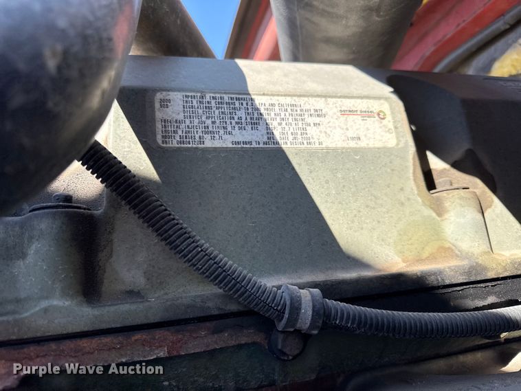 image for item DZ4302 2001 Sterling LT9500 semi truck