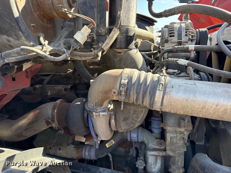 image for item DZ4302 2001 Sterling LT9500 semi truck