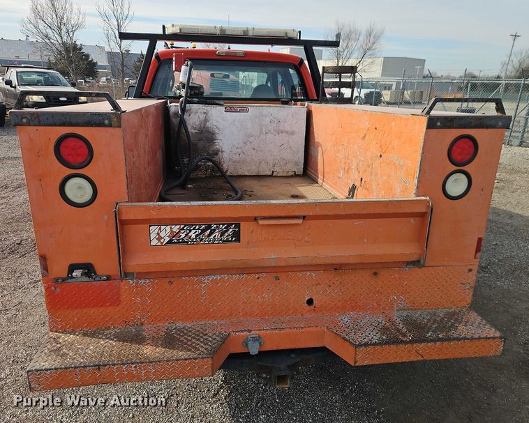 image for item DZ4303 2009 Ford F250 Super Duty Crew Cab utility bed pickup truck