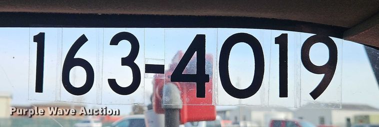 image for item DZ4303 2009 Ford F250 Super Duty Crew Cab utility bed pickup truck