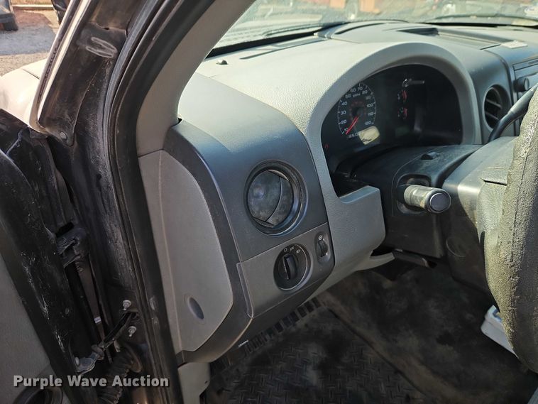 image for item DZ4304 2008 Ford F150 pickup truck