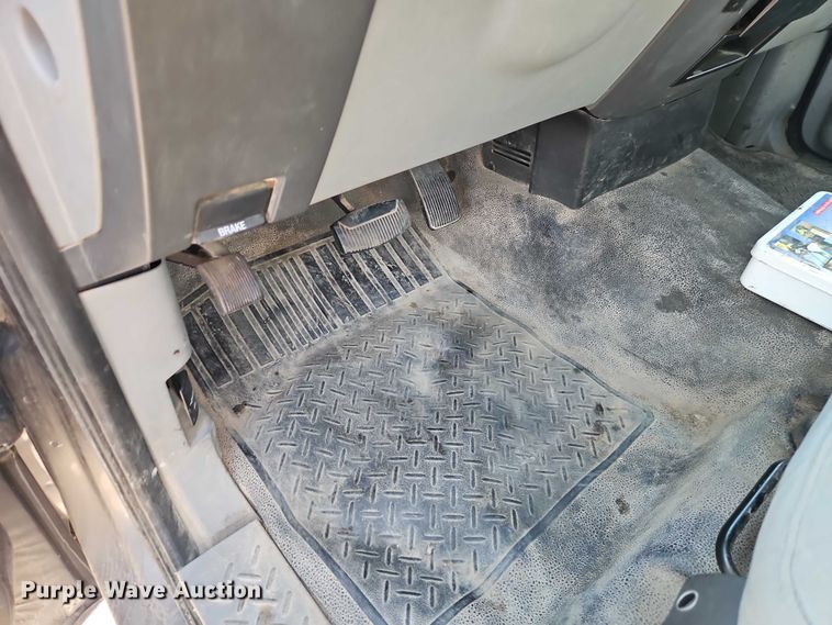 image for item DZ4304 2008 Ford F150 pickup truck