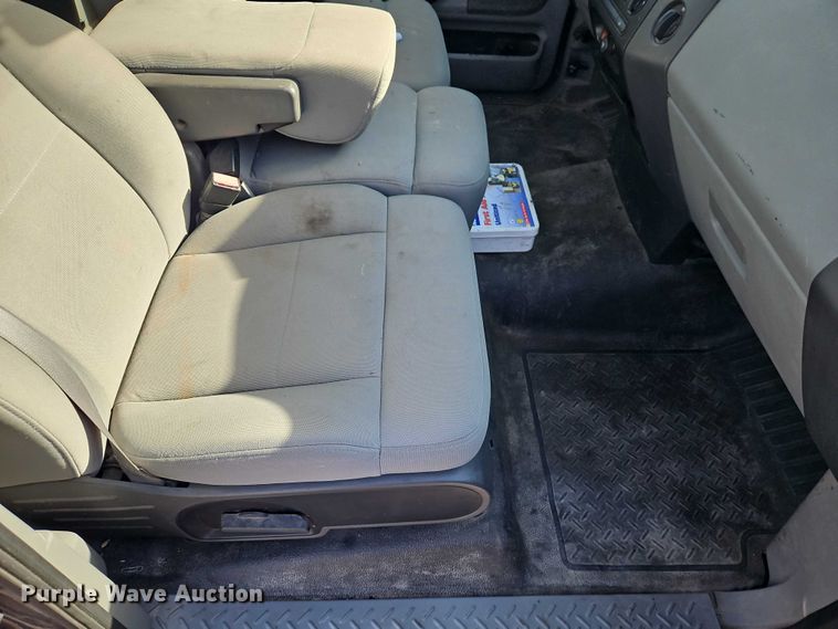 image for item DZ4304 2008 Ford F150 pickup truck