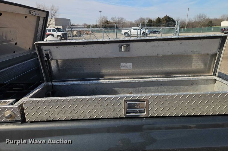 image for item DZ4305 2011 Chevrolet Silverado 1500 pickup truck