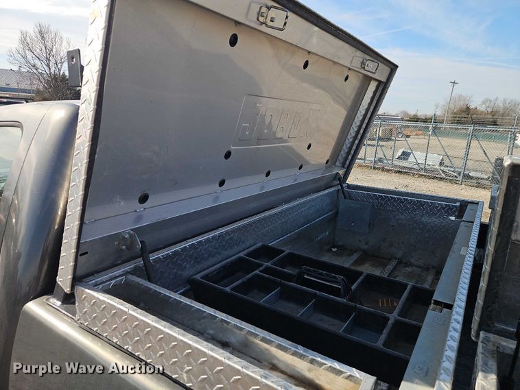 image for item DZ4305 2011 Chevrolet Silverado 1500 pickup truck