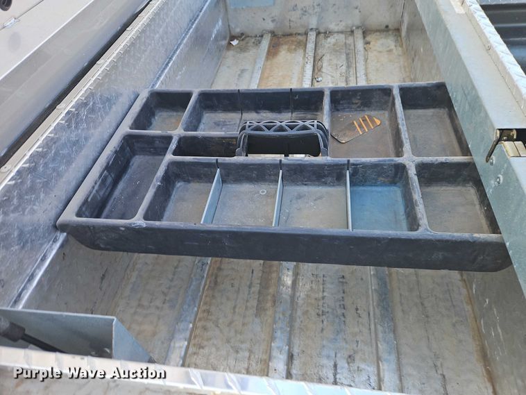 image for item DZ4305 2011 Chevrolet Silverado 1500 pickup truck