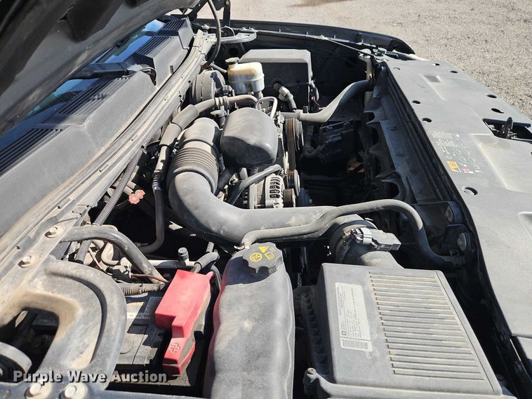 image for item DZ4305 2011 Chevrolet Silverado 1500 pickup truck