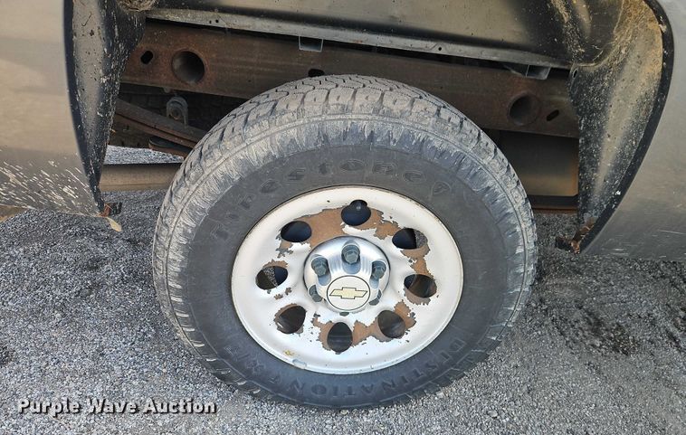 image for item DZ4305 2011 Chevrolet Silverado 1500 pickup truck