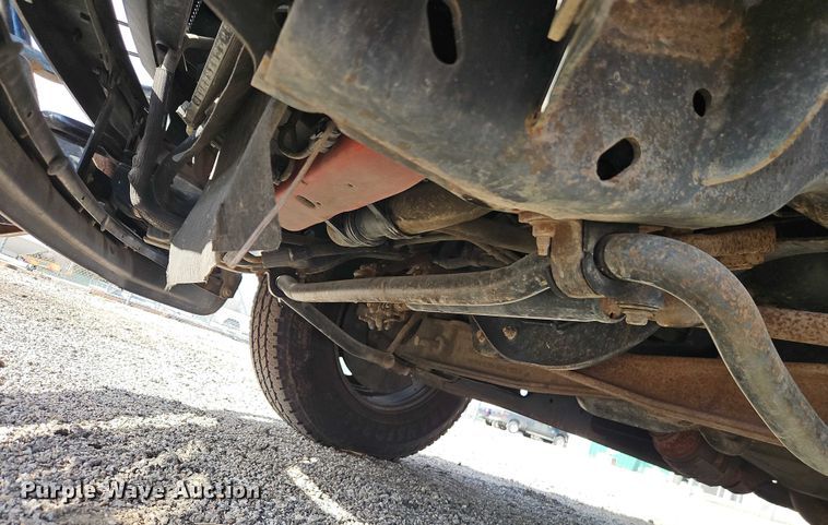 image for item DZ4306 2011 Ford F250 Super Duty utility bed pickup truck