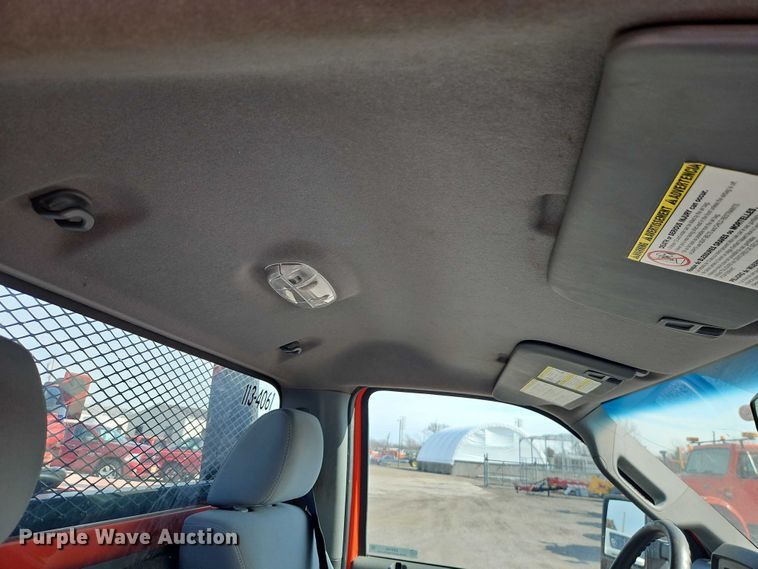 image for item DZ4306 2011 Ford F250 Super Duty utility bed pickup truck