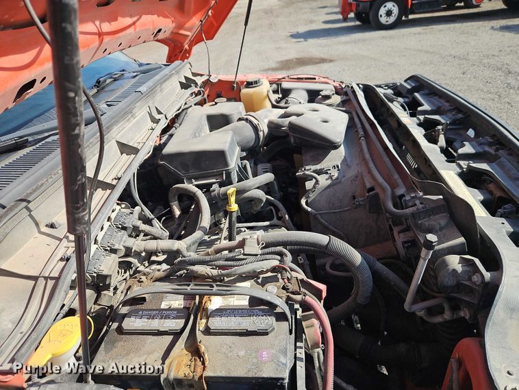 image for item DZ4306 2011 Ford F250 Super Duty utility bed pickup truck