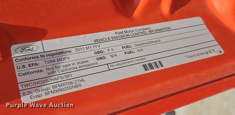 image for item DZ4306 2011 Ford F250 Super Duty utility bed pickup truck