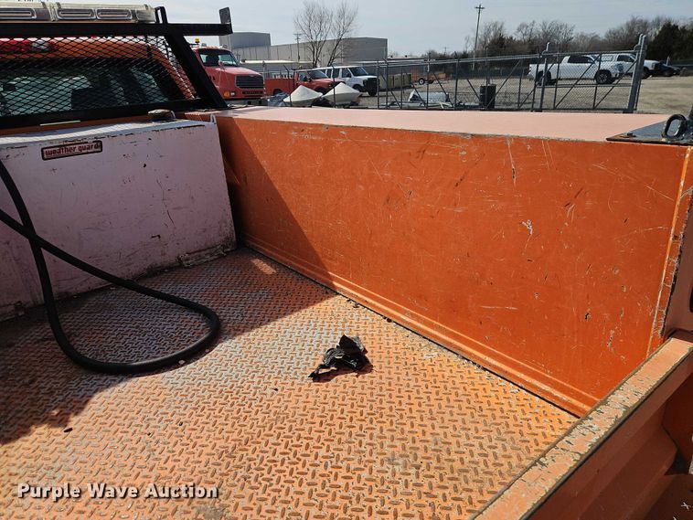 image for item DZ4307 2012 Chevrolet Silverado 2500HD Crew Cab utility bed pickup truck