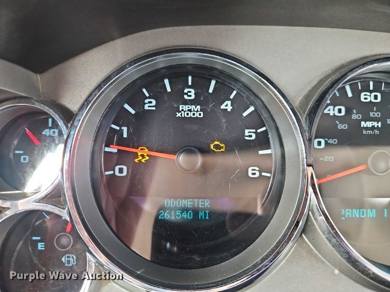 image for item DZ4307 2012 Chevrolet Silverado 2500HD Crew Cab utility bed pickup truck