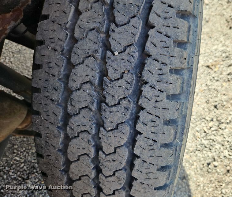 image for item DZ4307 2012 Chevrolet Silverado 2500HD Crew Cab utility bed pickup truck