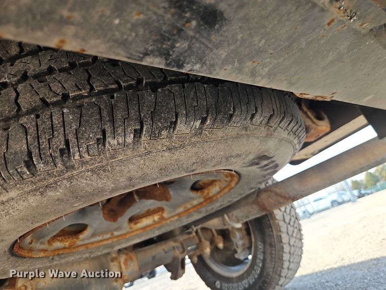 image for item DZ4307 2012 Chevrolet Silverado 2500HD Crew Cab utility bed pickup truck