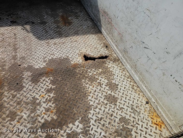 image for item DZ4308 2007 Ford F250 Super Duty utility bed pickup truck