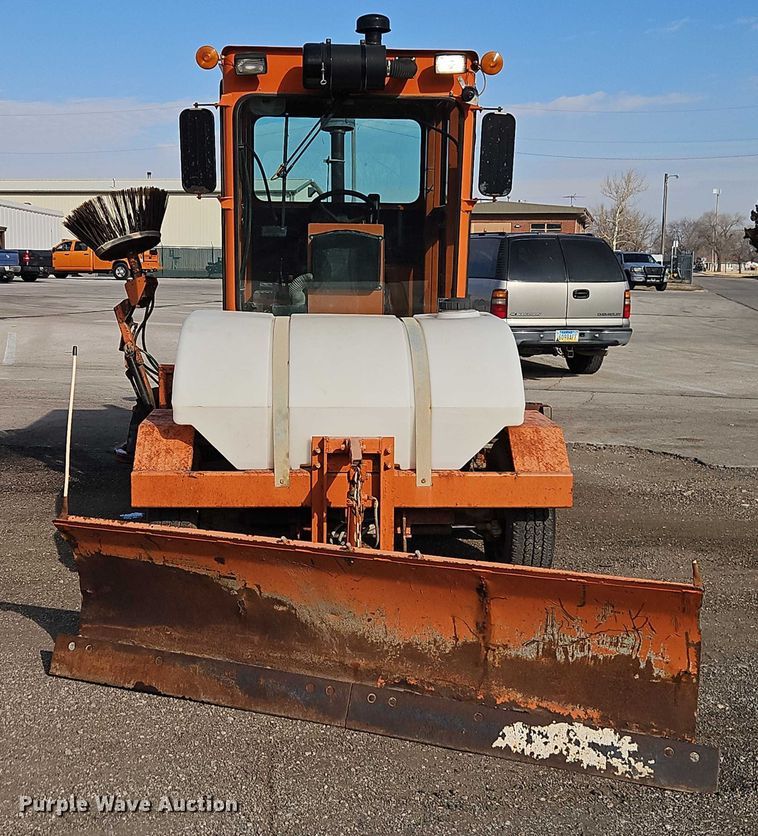 image for item DZ4309 2012 Broce Broom RCT 350 broom