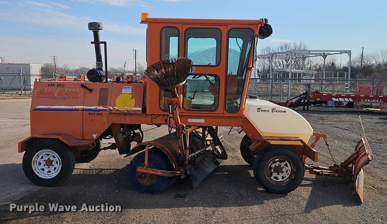 image for item DZ4309 2012 Broce Broom RCT 350 broom