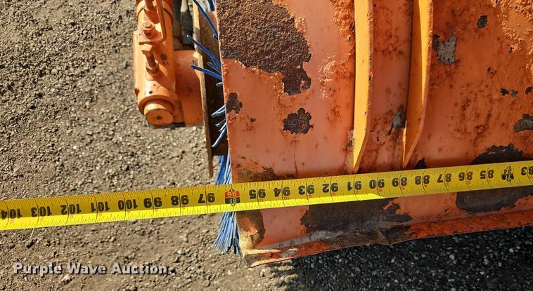 image for item DZ4309 2012 Broce Broom RCT 350 broom